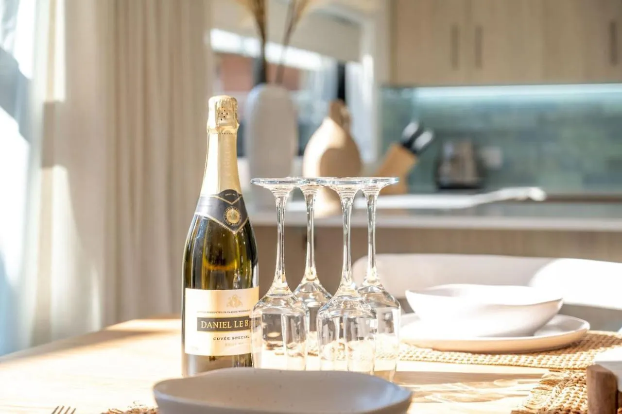 Taupo Townhouse Central Location Villa